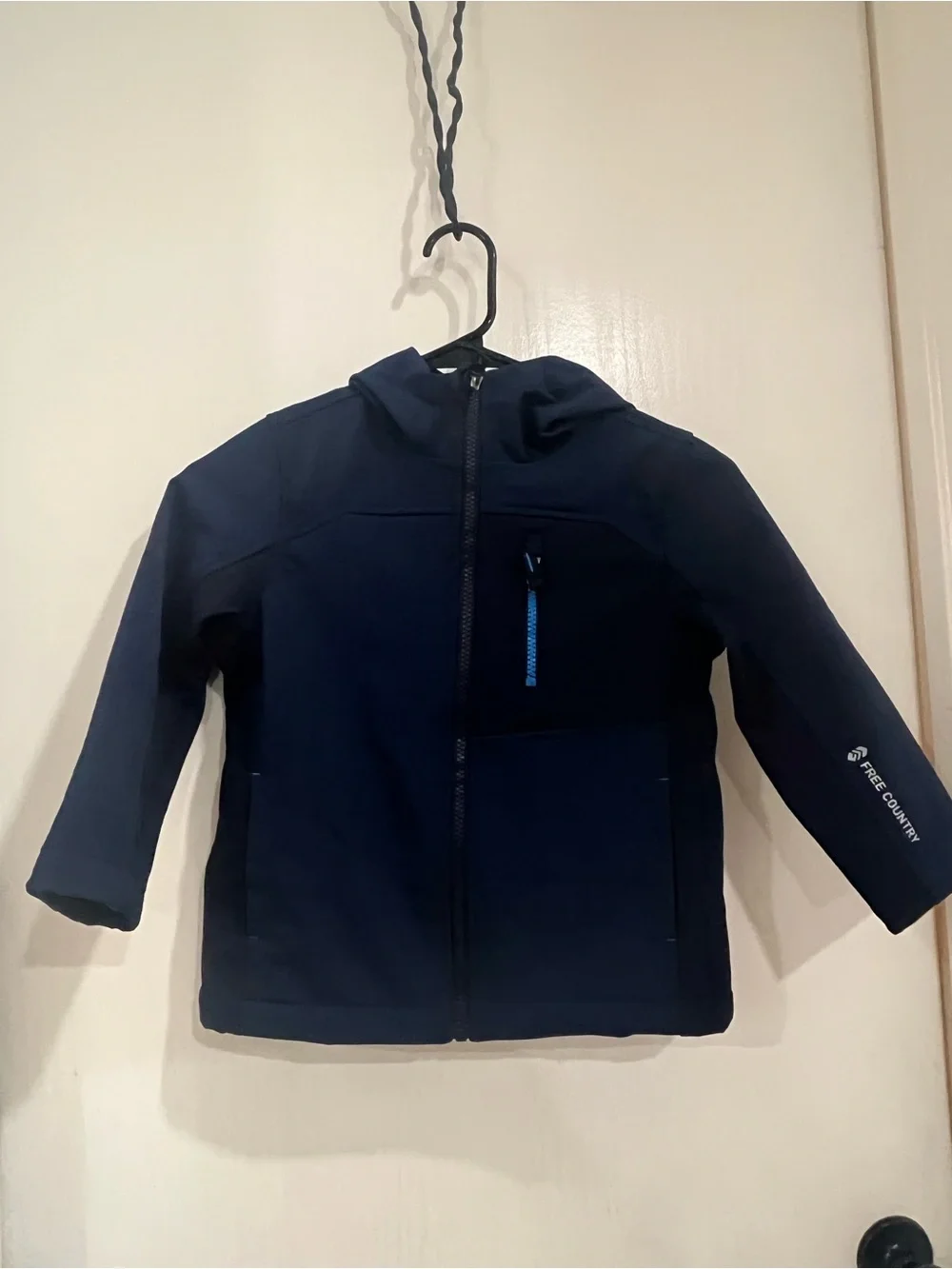 Free Country Navy Blue Softshell Hooded Explorer Jacket with Zip Chest Pockets